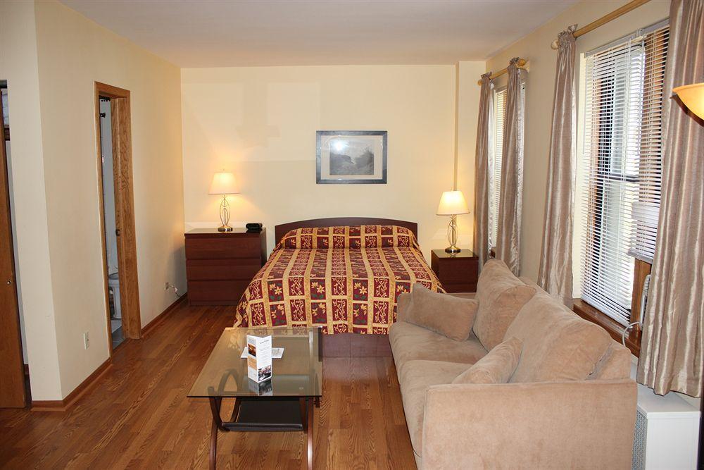 Dewitt Hotel And Suites Chicago Extérieur photo
