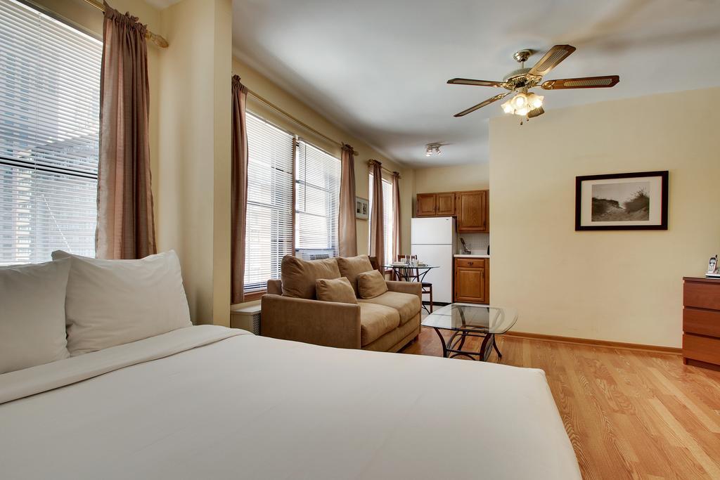 Dewitt Hotel And Suites Chicago Chambre photo