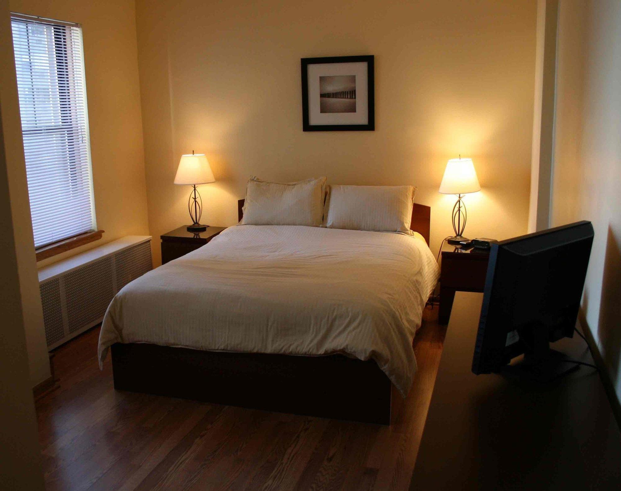 Dewitt Hotel And Suites Chicago Extérieur photo