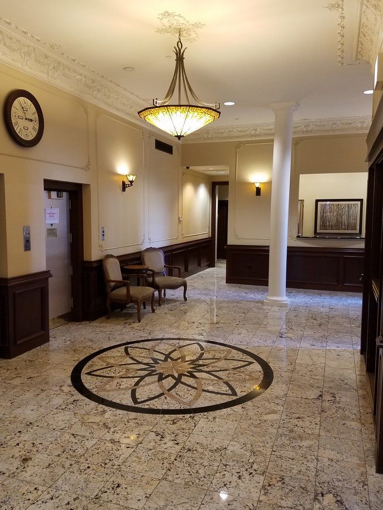 Dewitt Hotel And Suites Chicago Extérieur photo