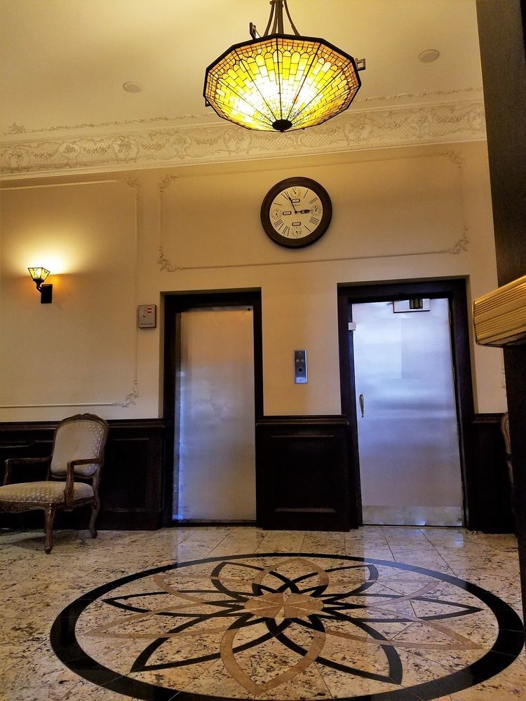 Dewitt Hotel And Suites Chicago Extérieur photo